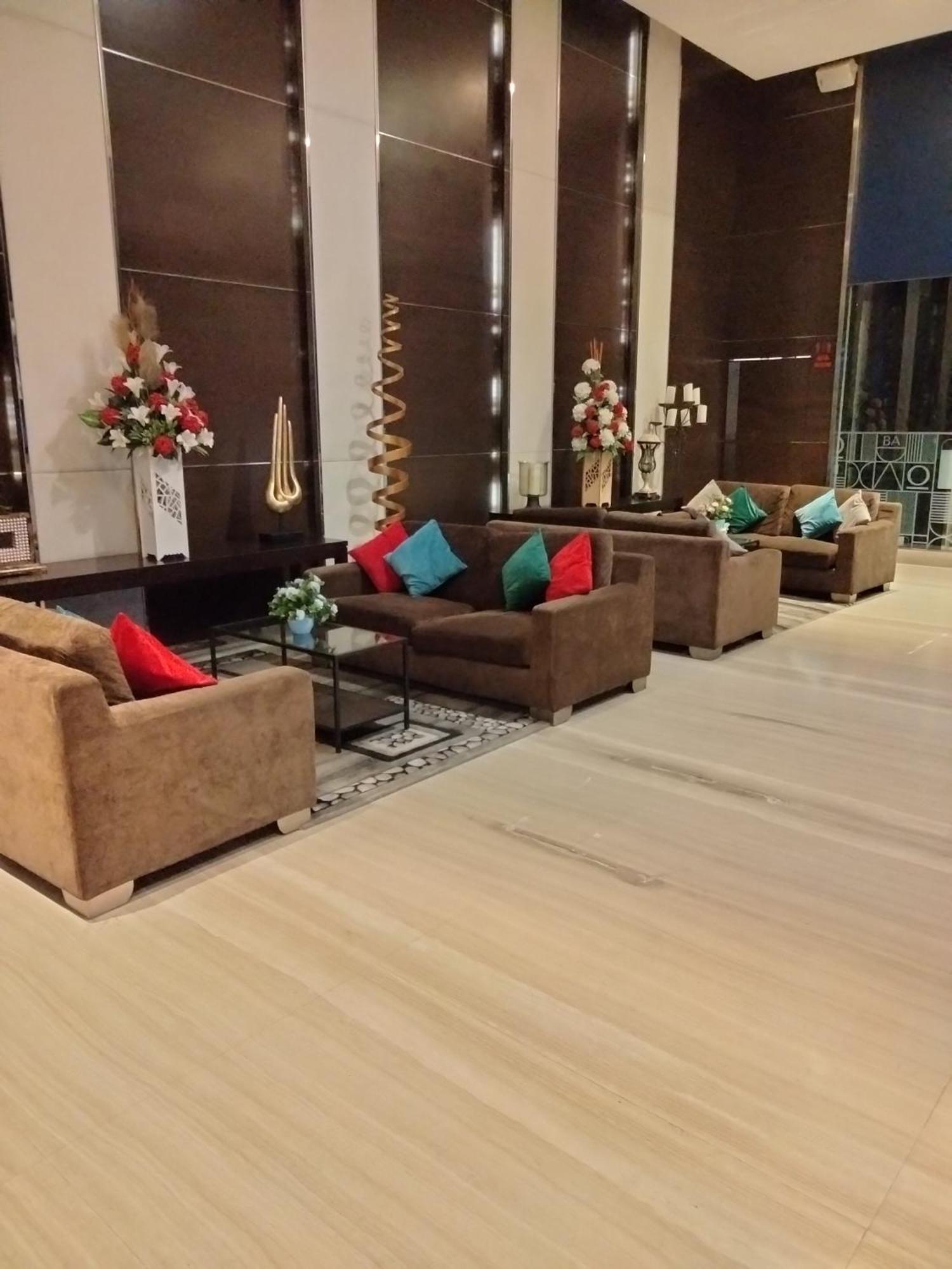 Appartamento Oneiro One Bukit Ceylon Kuala Lumpur Esterno foto