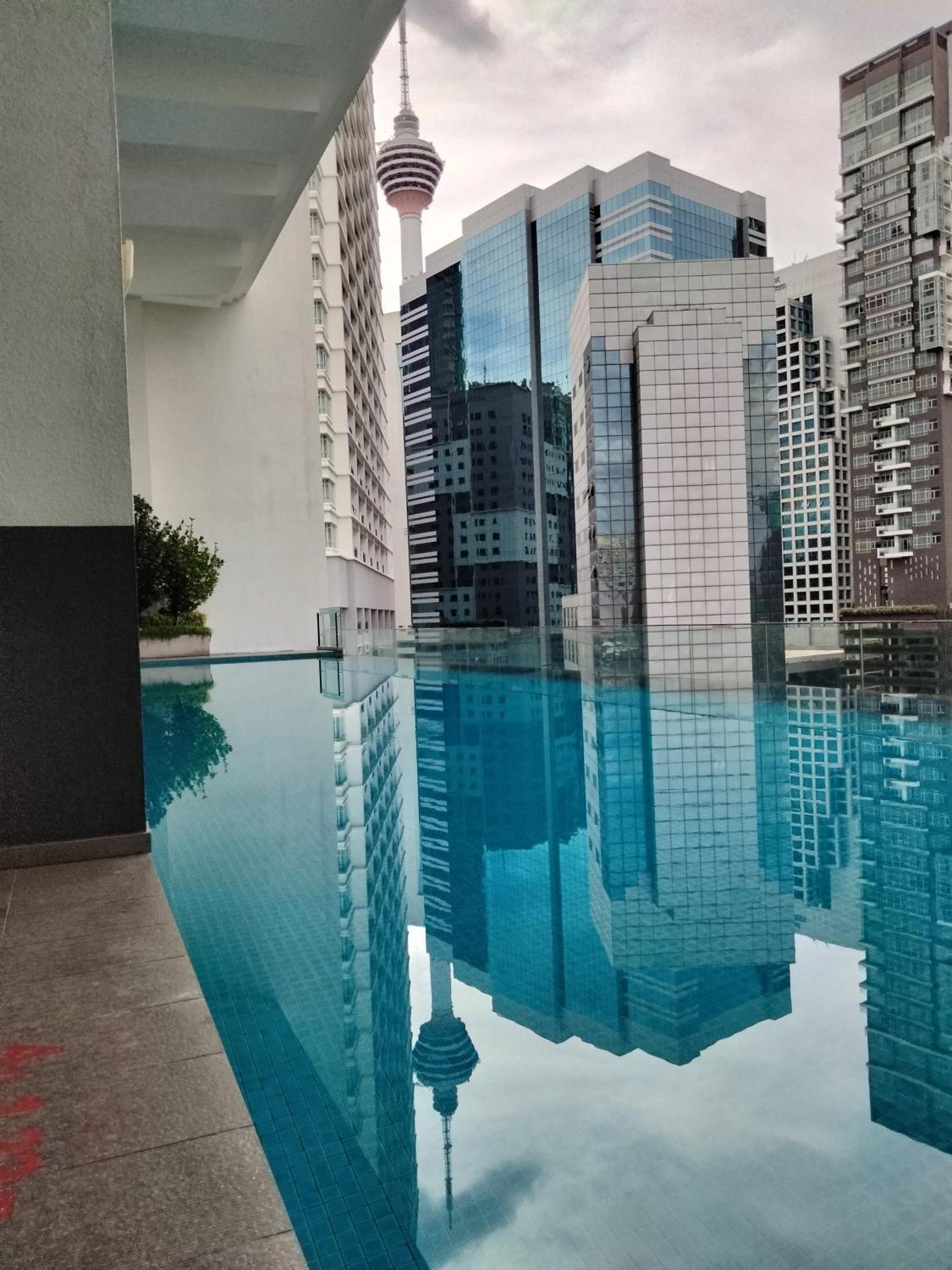 Appartamento Oneiro One Bukit Ceylon Kuala Lumpur Esterno foto