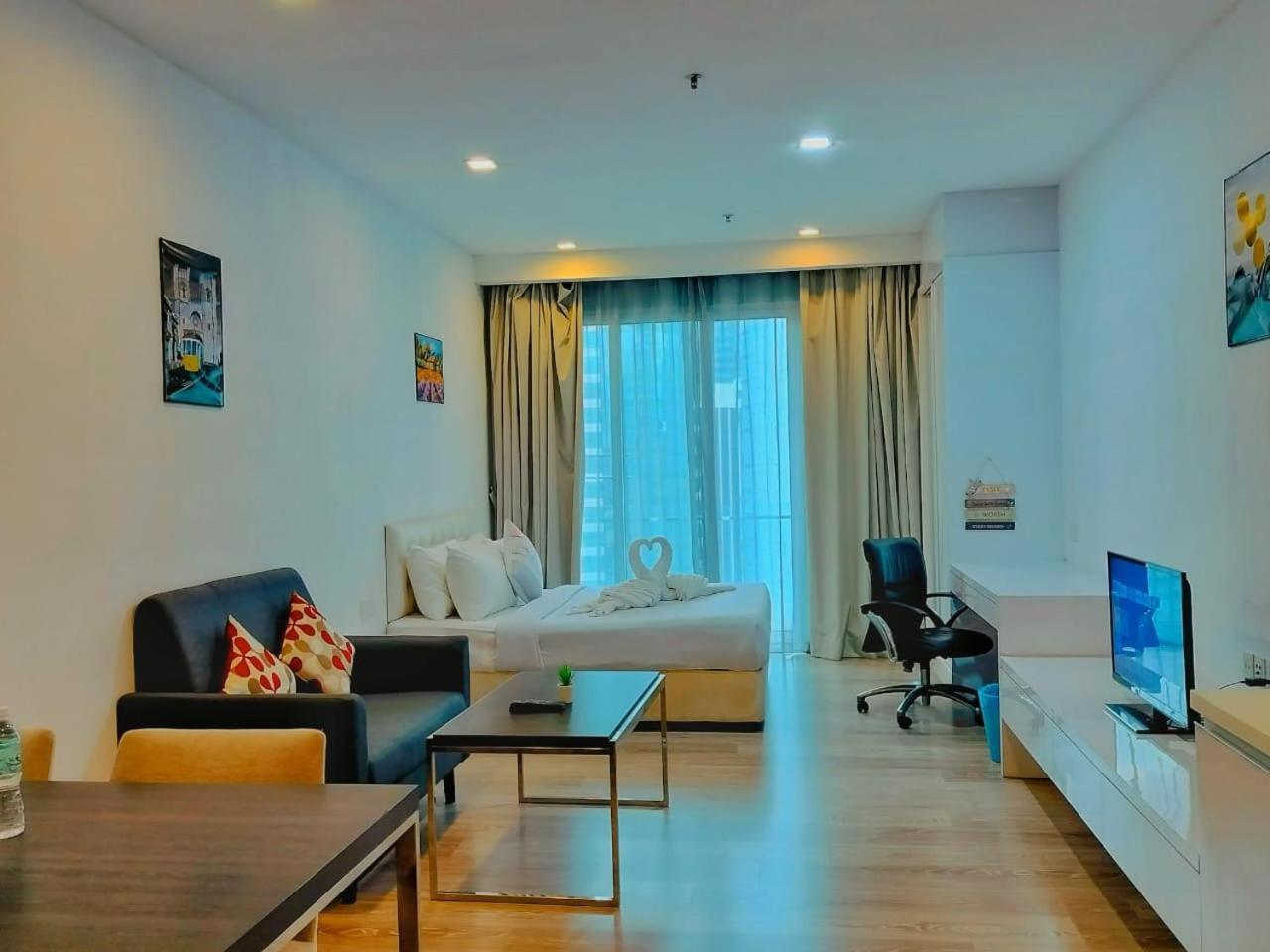 Appartamento Oneiro One Bukit Ceylon Kuala Lumpur Esterno foto
